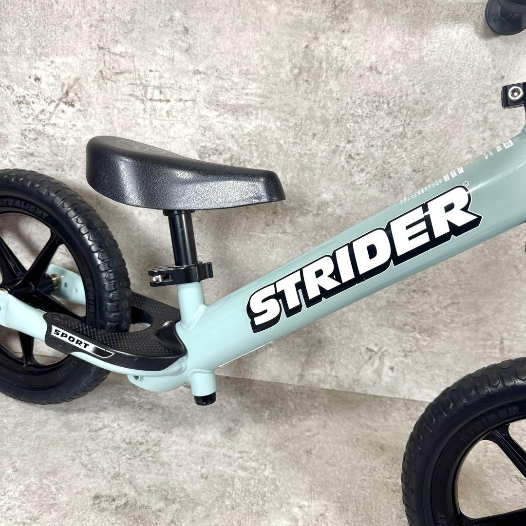 【極美品】ストライダー12 スポーツ 2023年限定色 アイスブルー
