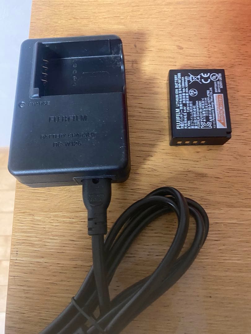 作例あり FUJIFILM X-PRO1 動作確認済 ミラーレス一眼 充電器付属