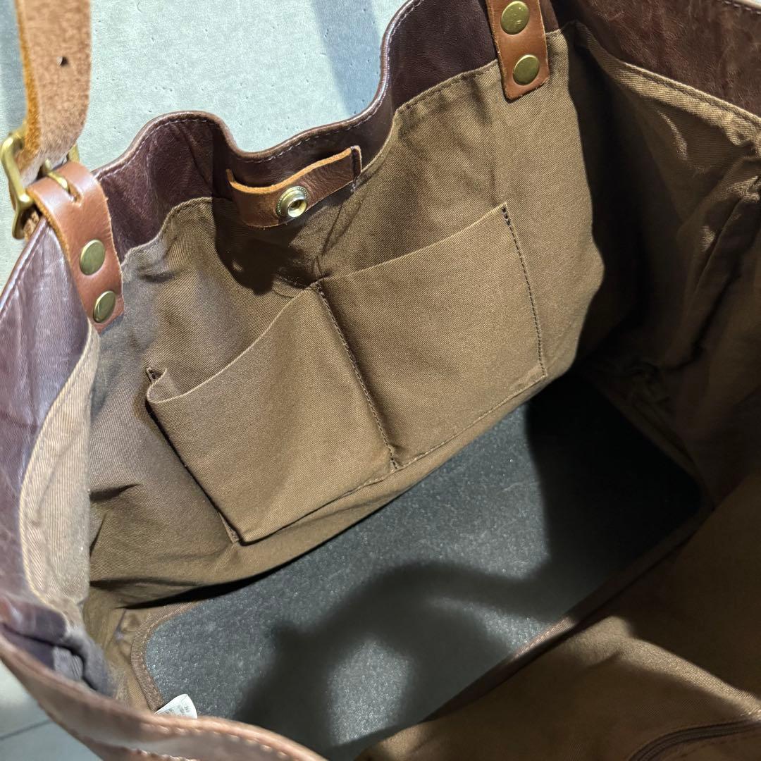 BEAMS 馬革 ダークブラウン トートバッグ