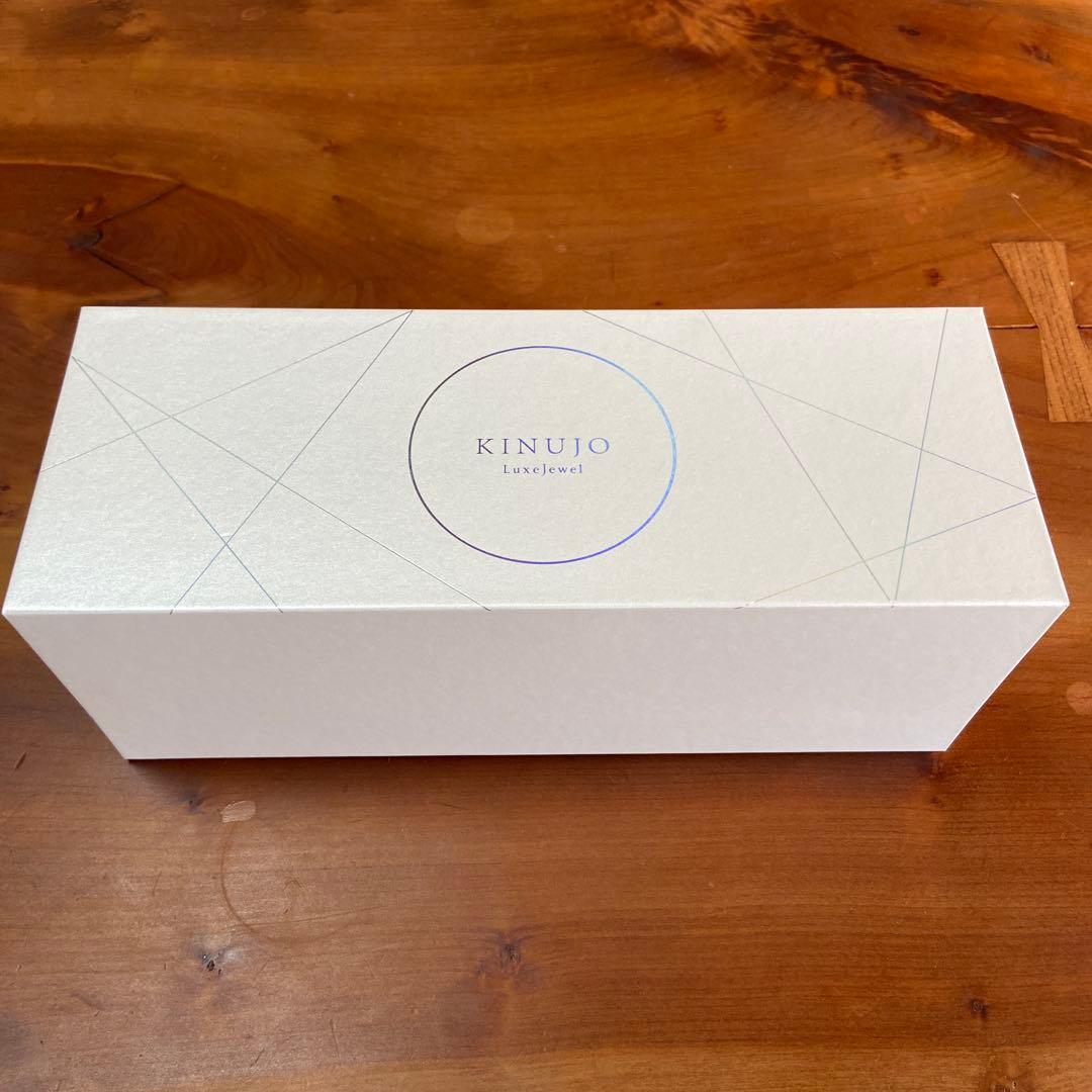 KINUJO ストレートヘアアイロン オリジナルボックス入り　コードレス