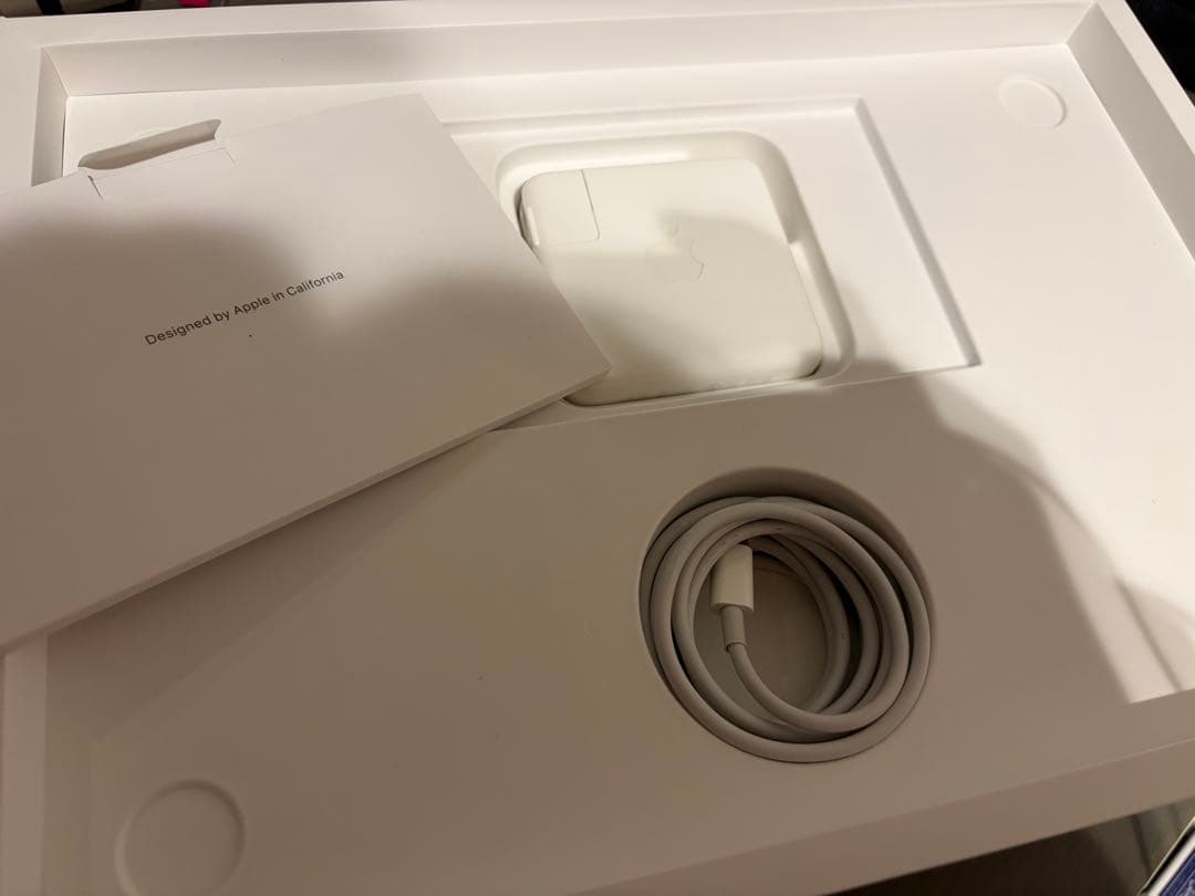 【美品/充放電117回】MacBook Pro 2020 13” i5/16GB