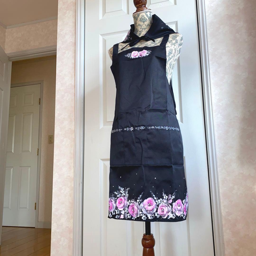 2026年度手帳　エプロン　三角巾　薔薇　手描き　トールペイント