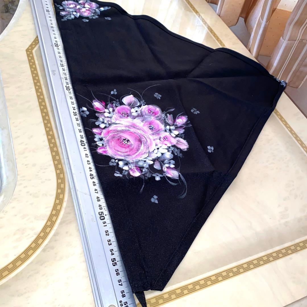 2026年度手帳　エプロン　三角巾　薔薇　手描き　トールペイント