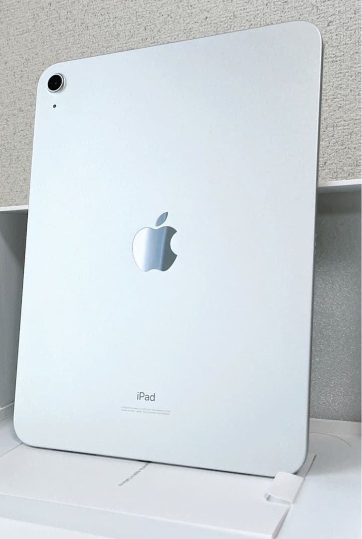 【美品】iPad 第10世代 Wi-Fi 64GB シルバー｜箱・付属品完備