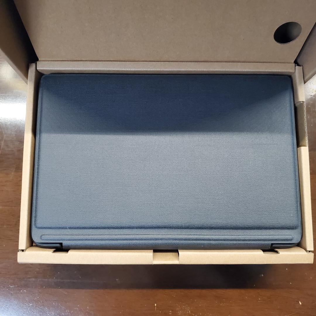 ASUS Chromebook Detachable CZ1 10.1インチ