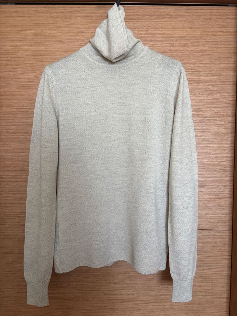 ジョンスメドレー JOHN SMEDLEYタートルネック 美品