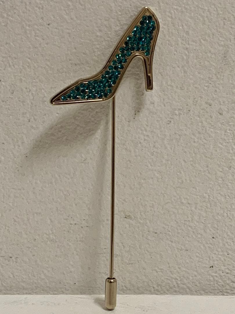 Farragamo VINTAGE ITALY製 パンプスデザイン ピンブローチ