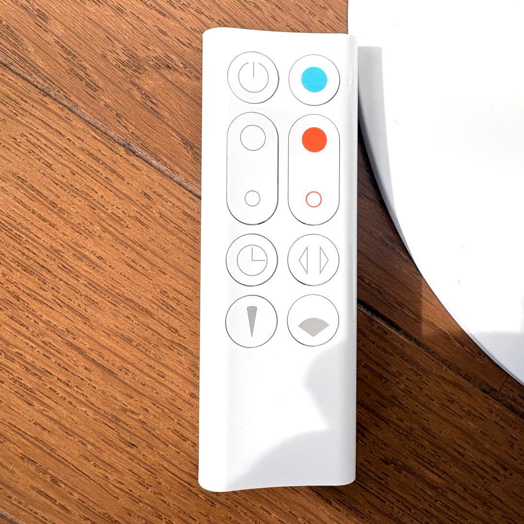 Dyson 2024年製　HOT＆COOL ファンヒーターAM09 リモコン付