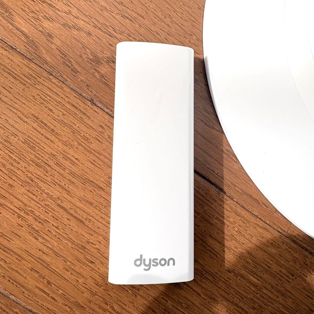Dyson 2024年製　HOT＆COOL ファンヒーターAM09 リモコン付