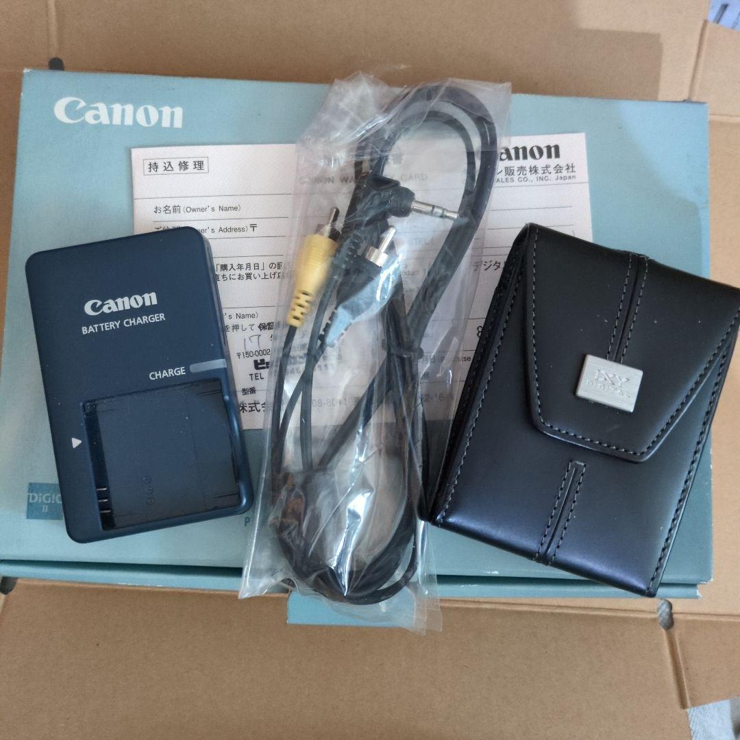 Ｕｓｅｄ　Canon　IXYD40 デジタルカメラ　　3.2メガピクセル