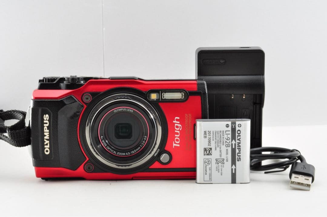 OLYMPUS Tough TG-5 レッド　オリンパス　デジカメ