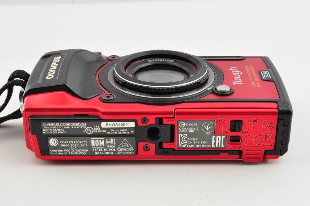 OLYMPUS Tough TG-5 レッド　オリンパス　デジカメ