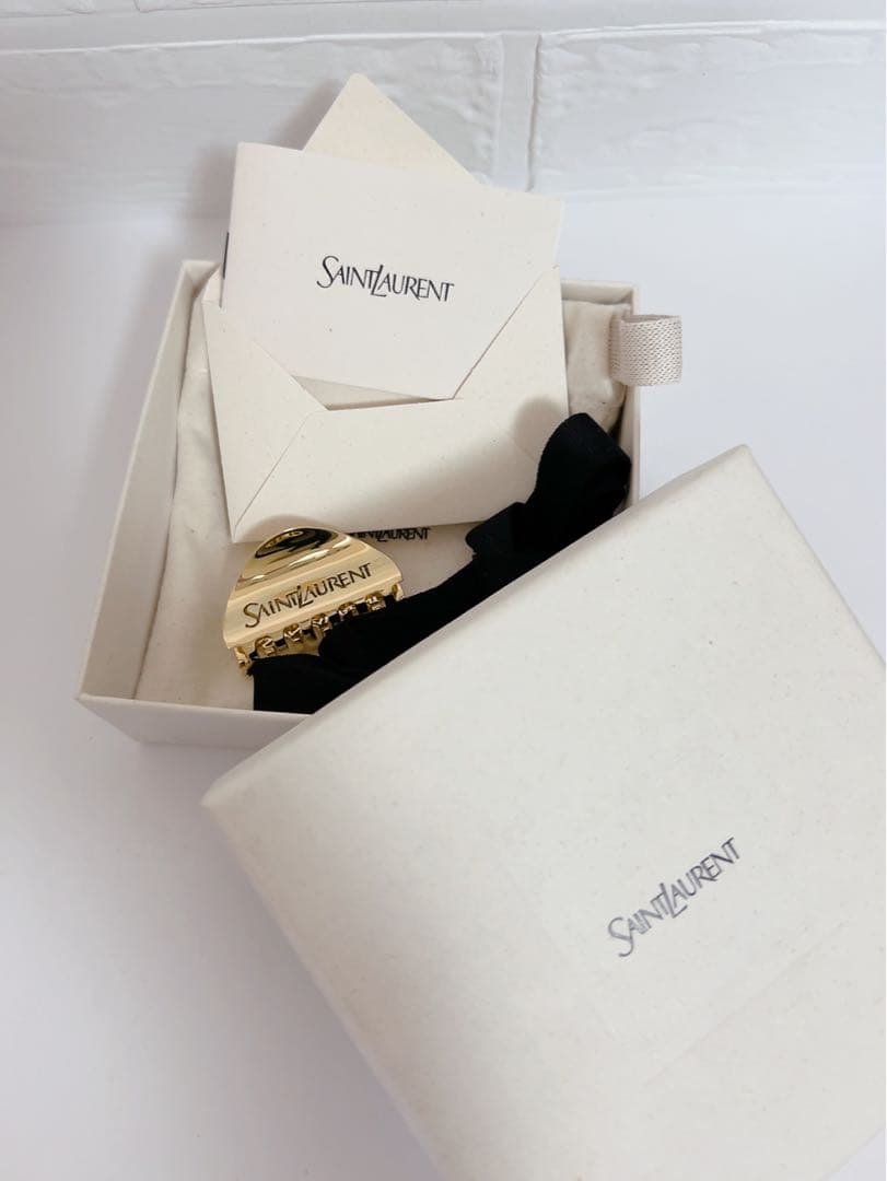 サンローランSAINT LAURENT ヘアークリップ　髪留め　未使用品