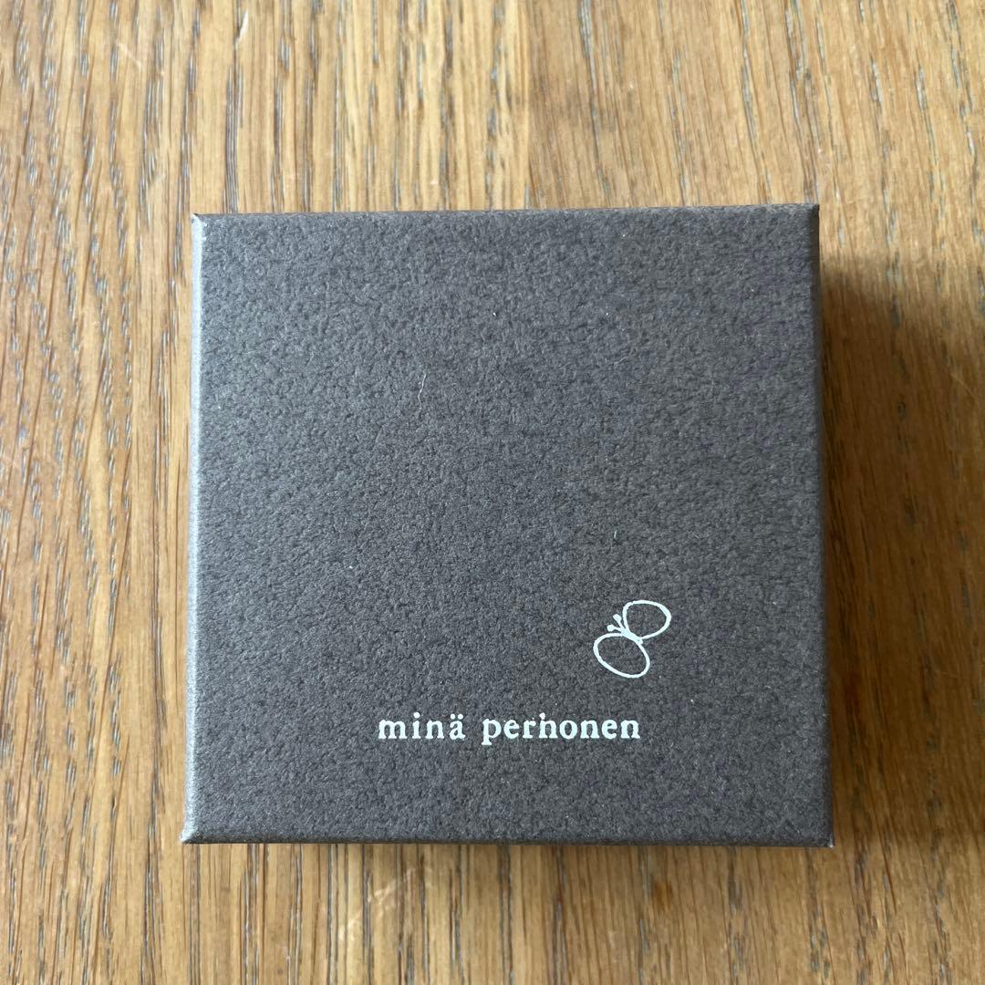 ミナペルホネン　タンバリンブローチ　シルバー