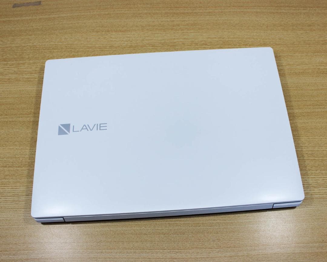 第8世代 CPU✨SSD搭載 ノートパソコン オフィス付き Windows11