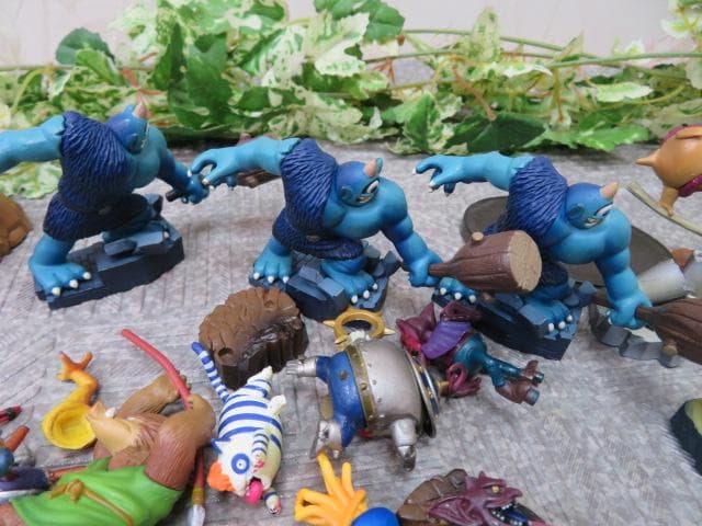 ぼ*り様 6RR1822 大量!!ドラゴンクエスト ミニフィギュア