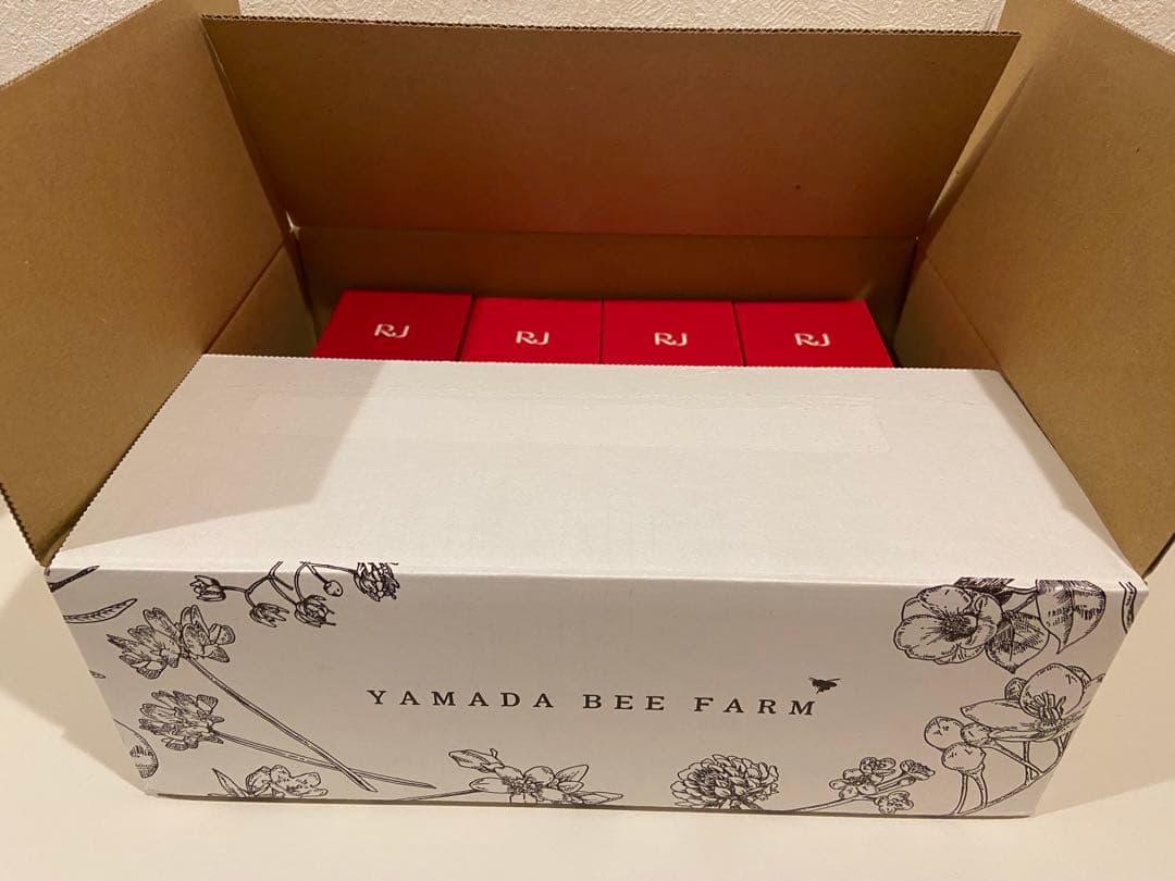 山田養蜂場　RJ ヘアカラートリートメント ダークブラウン 4本セット