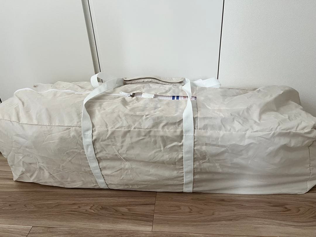 【美品】アップリカ　ココネルエアー　ベビーベッド　折りたたみ