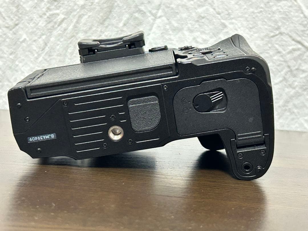 OLYMPUS OM SYSTEM OM-1 ボディ 131