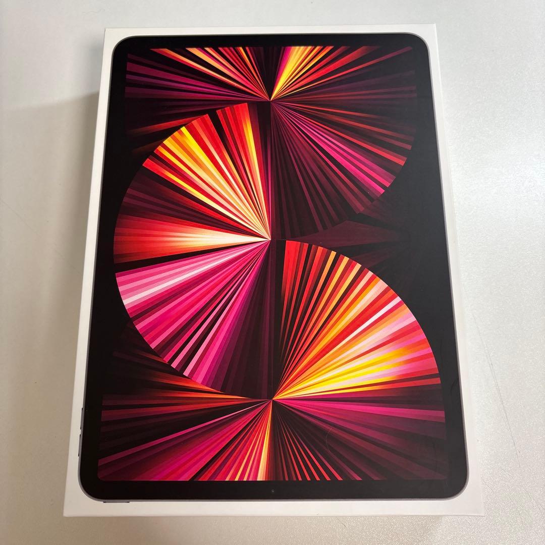 亀太郎　iPad Pro 11inch 256GB 第3世代