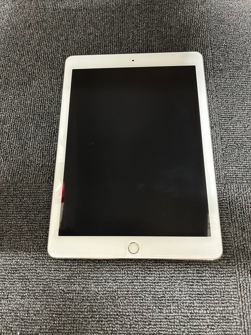 Apple iPad Pro（9.7インチ） A1673