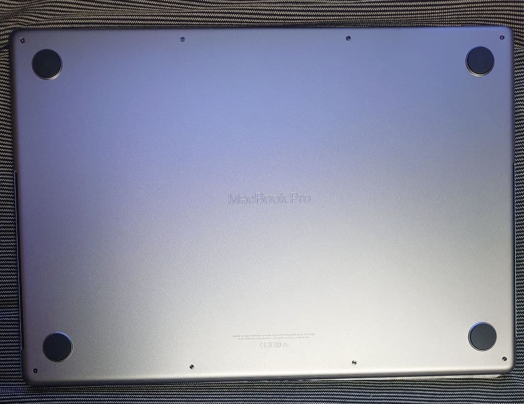 Apple アップル MacBook マックブック M1 PRO 1T 大画面