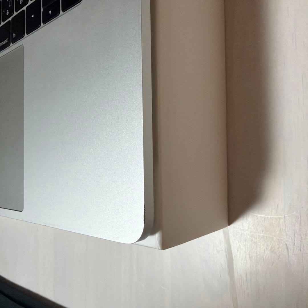 Apple MacBook Pro 15インチ スペースグレー