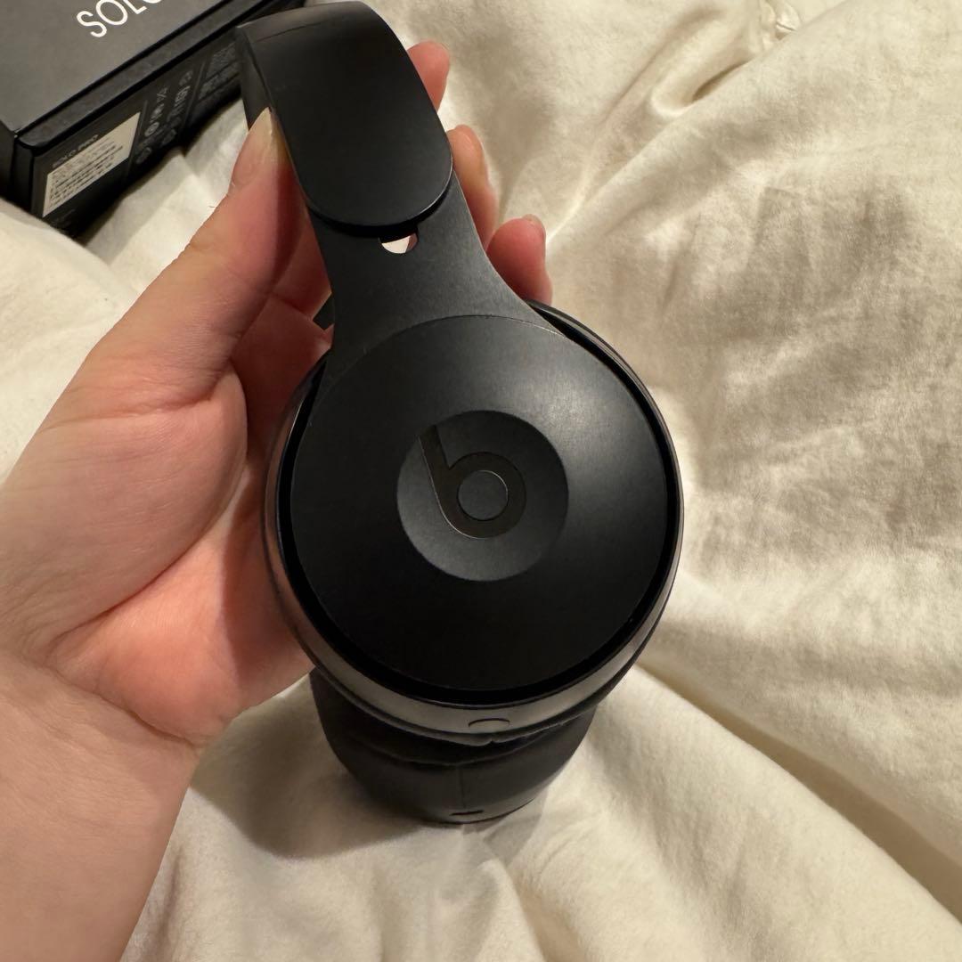 Beats Solo Pro ブルートゥース ヘッドホン ワイヤレス ブラック
