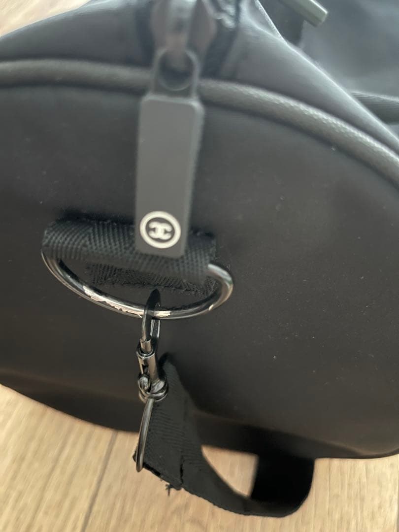 ノベルティブラック ボストンバッグ