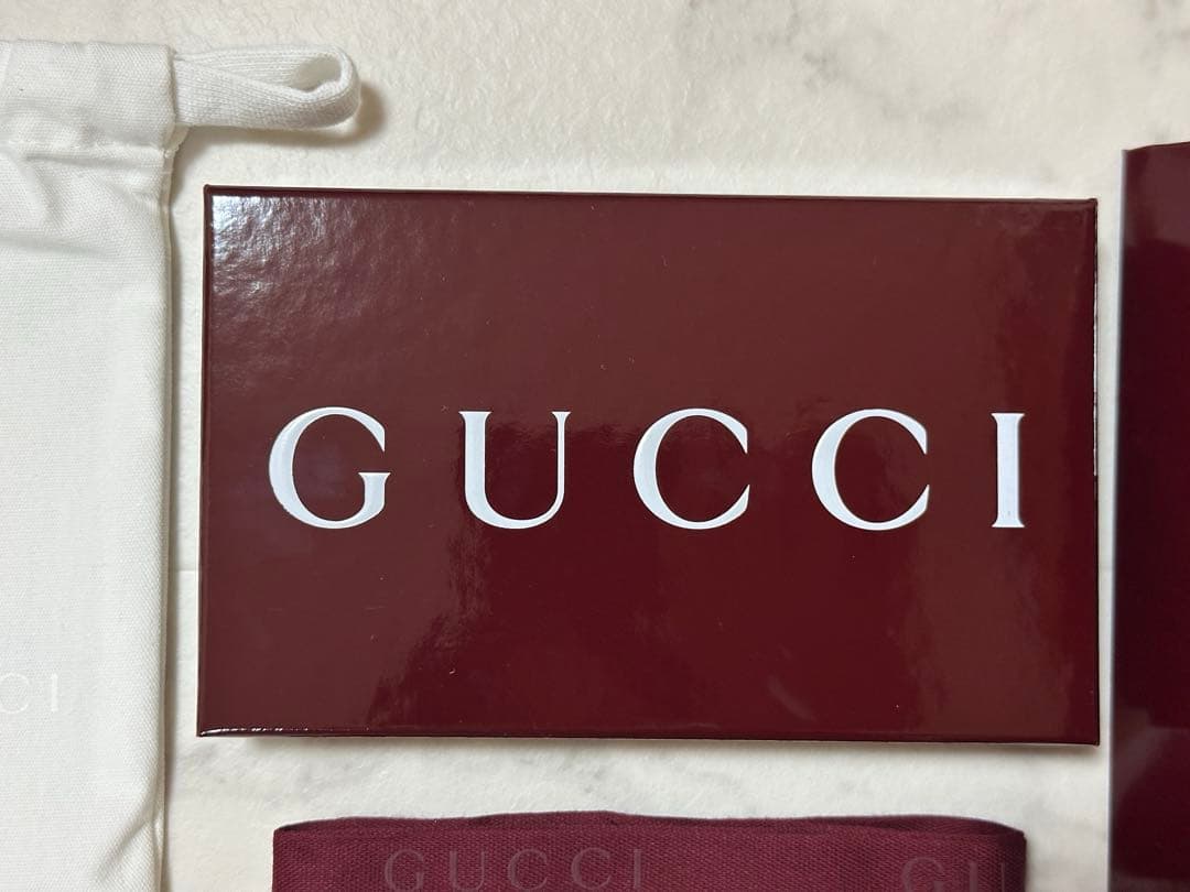 【新品】GUCCI ロゴ ジップカードケース