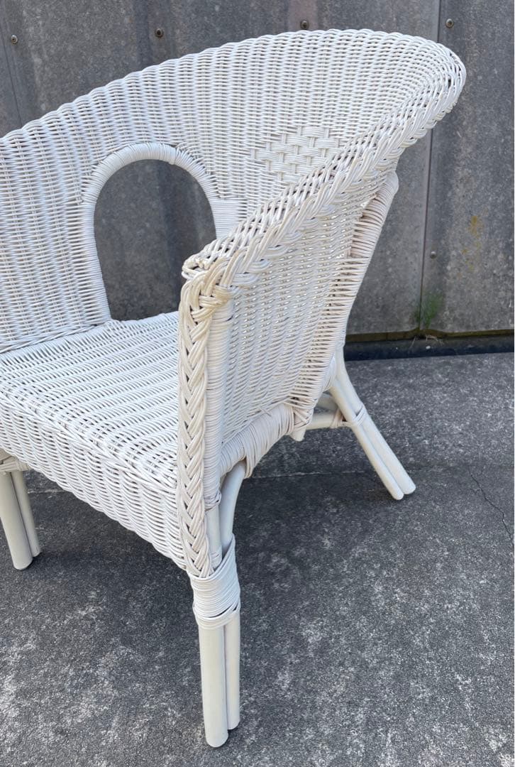 ニトリ/ラタン/ラタン家具/籐家具/ラタンチェア/アームチェア/ホワイト/廃盤品
