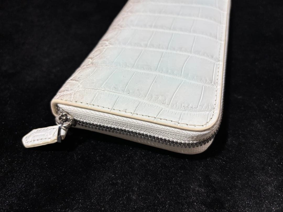 ✨新品未使用品クロコダイル 革メンズ 長財布 ラウンドファスナーホワイト