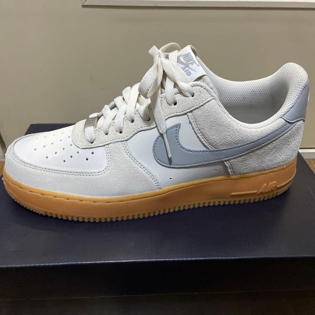 ナイキ エア フォース 1 ＇07 LV8