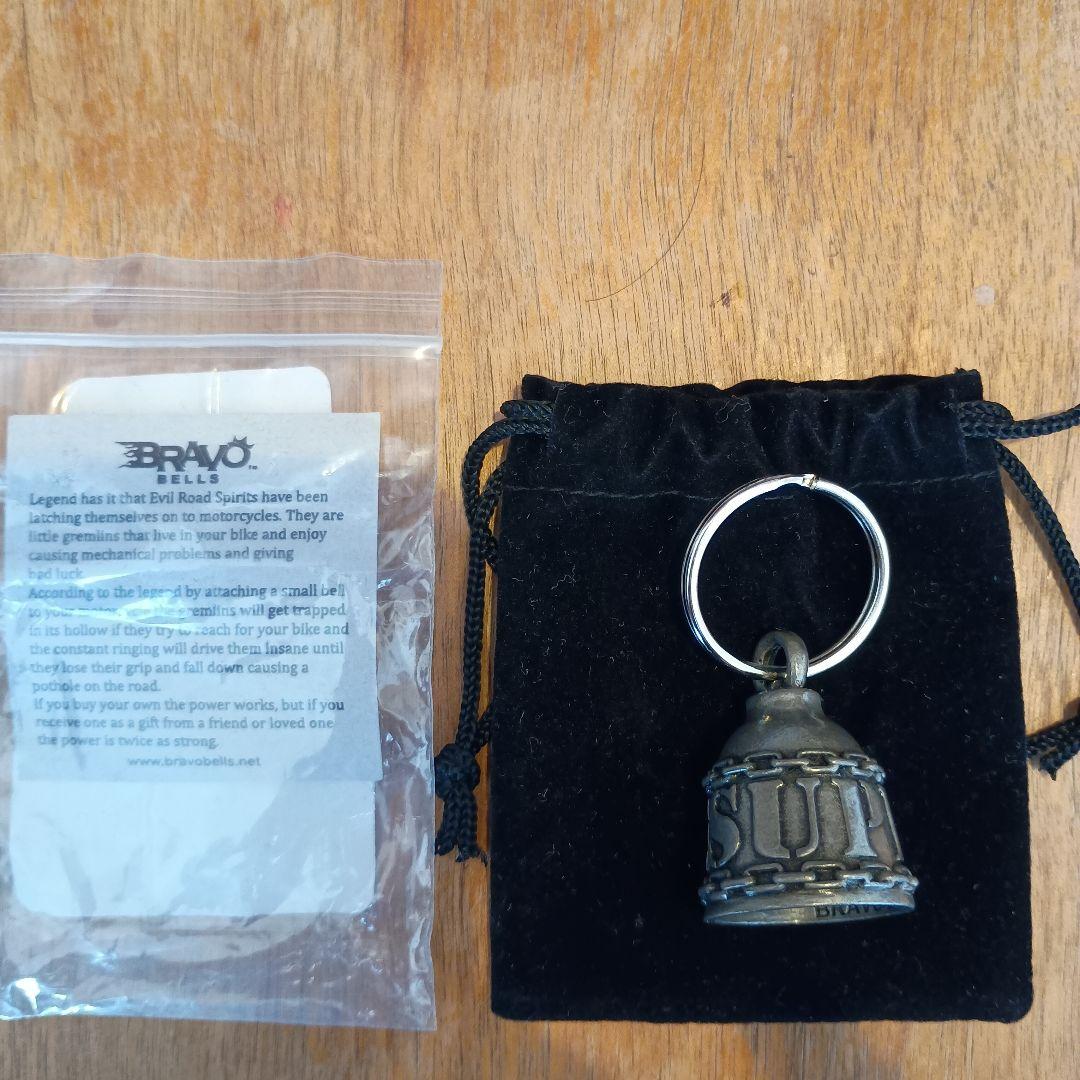 Supreme シュプリーム BRAVO BELL ブラボーベル キーホルダー