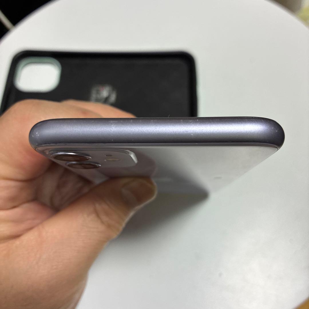 明石　iPhone 11 128GB SIMフリー