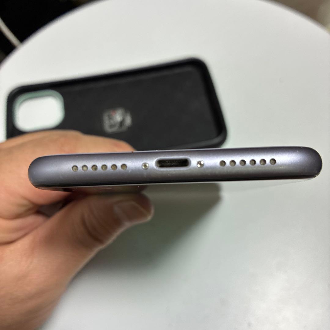 明石　iPhone 11 128GB SIMフリー