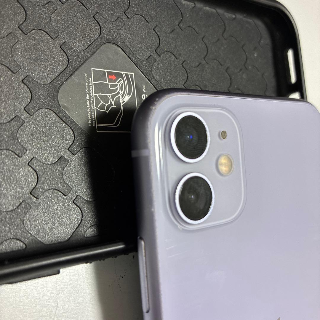 明石　iPhone 11 128GB SIMフリー