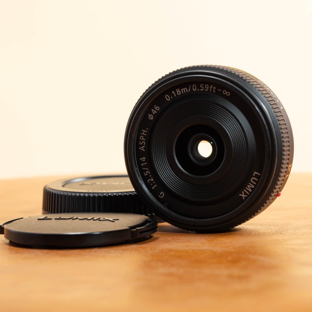 LUMIX G 14mmF2.5 ASPH. H-H014 パンケーキレンズ