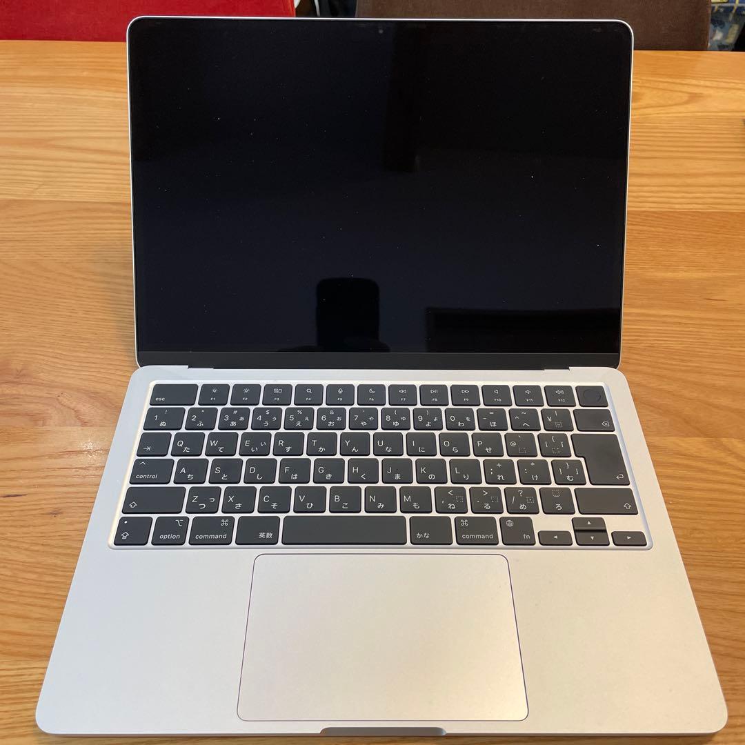 macbook air m3 2024 メモリ16GB SSD256GB