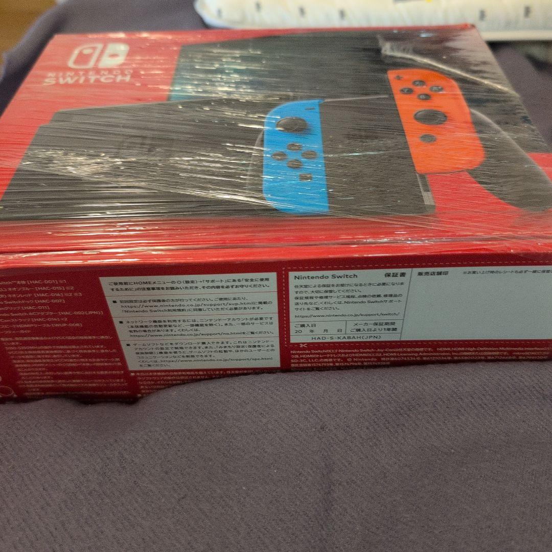 未開封 Nintendo Switch ネオンブルー/レッド