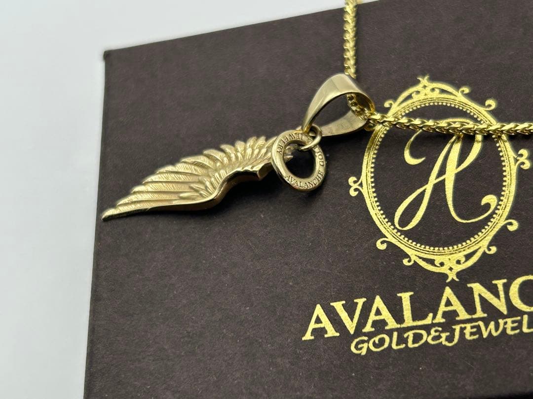 アヴァランチ AVALANCHE 10K フェザー ペンダントトップ