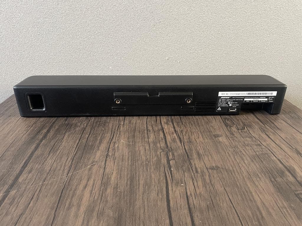 BOSE　サウンドバー　SOLO5 TV SOUND SYSTEM　スピーカー