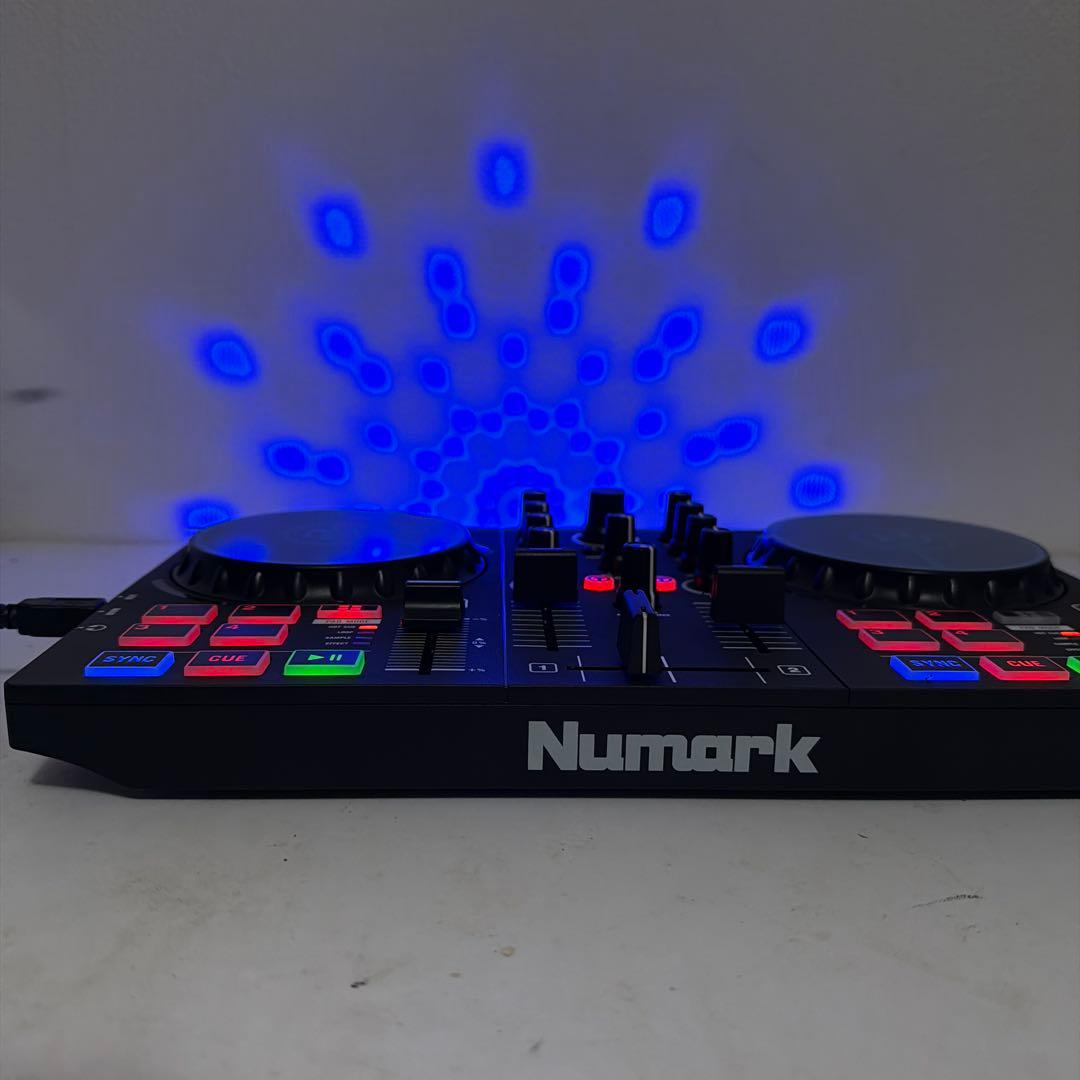 Numark Party Mix DJコントローラー ライト点灯確認済