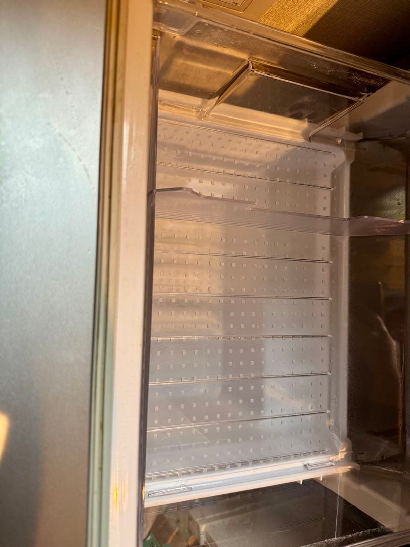 【2月13日まで】シャープ黒色冷凍冷蔵庫