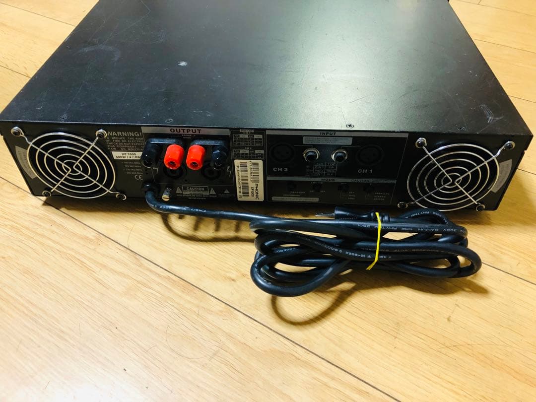 Phonic XP1000 パワーアンプ