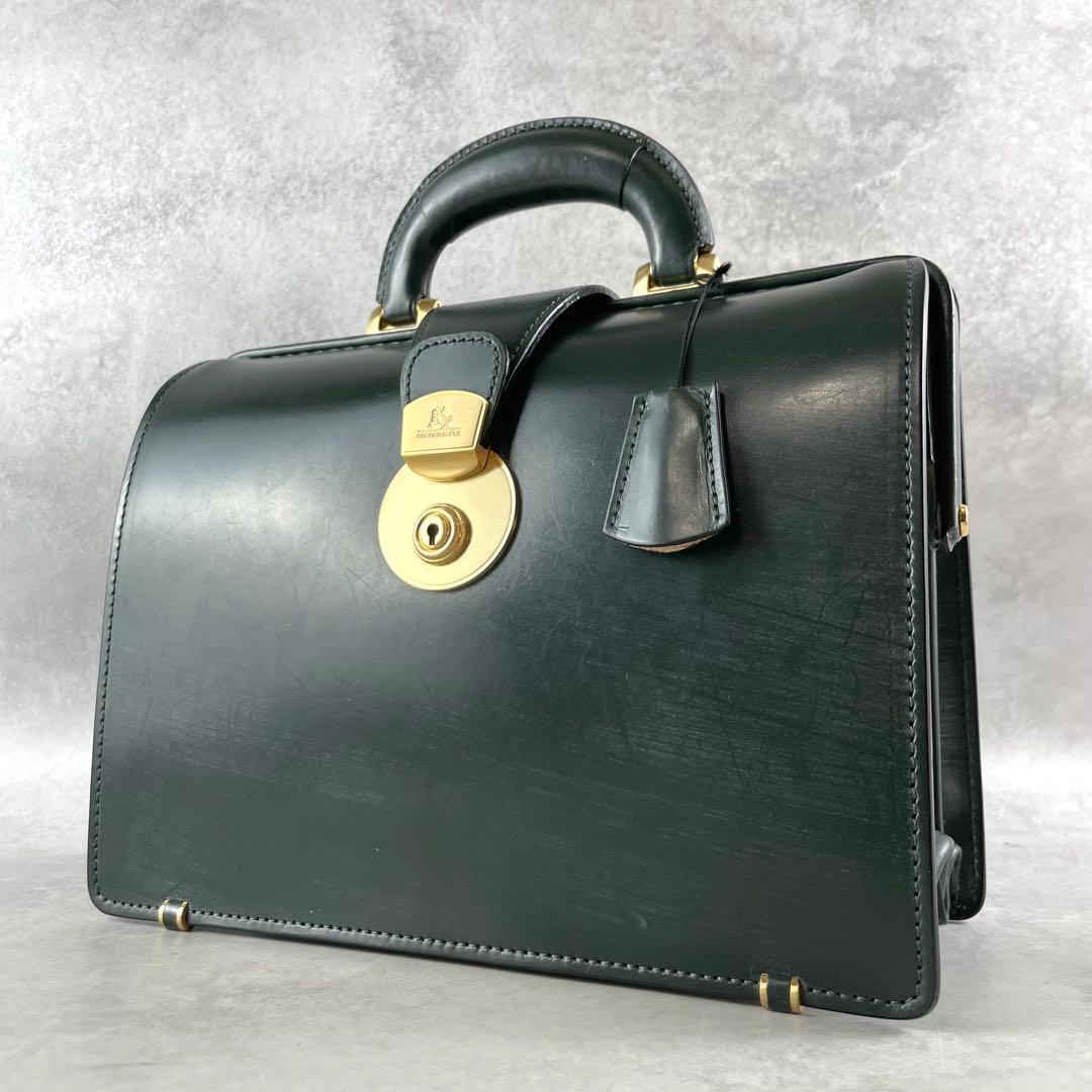 極美品✨ ココマイスター ミニダレスバッグ ブライドルレザー チャーム グリーン