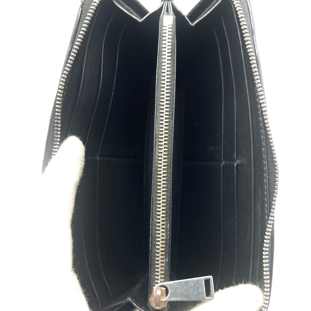 ボッテガヴェネタ マキシイントレチャート ラウンドジップ 財布 ブラック