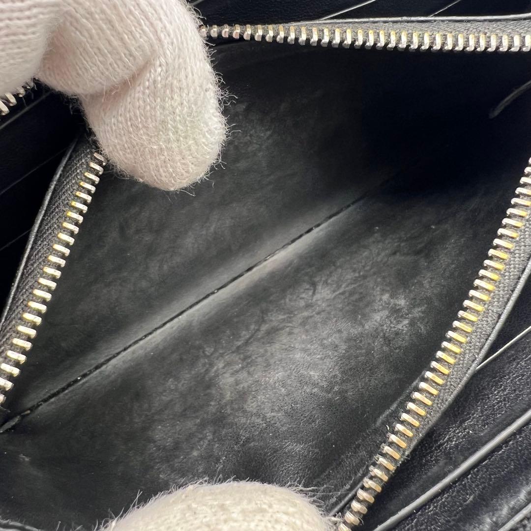 ボッテガヴェネタ マキシイントレチャート ラウンドジップ 財布 ブラック