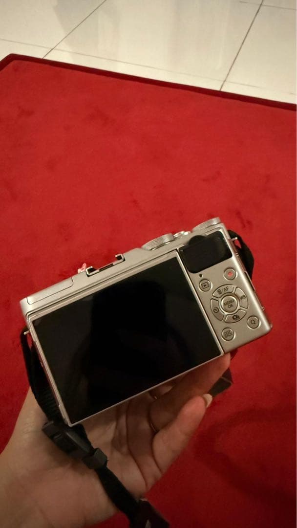 Fujifilm X-A3ミラーレスカメラ シルバーフジフィルム