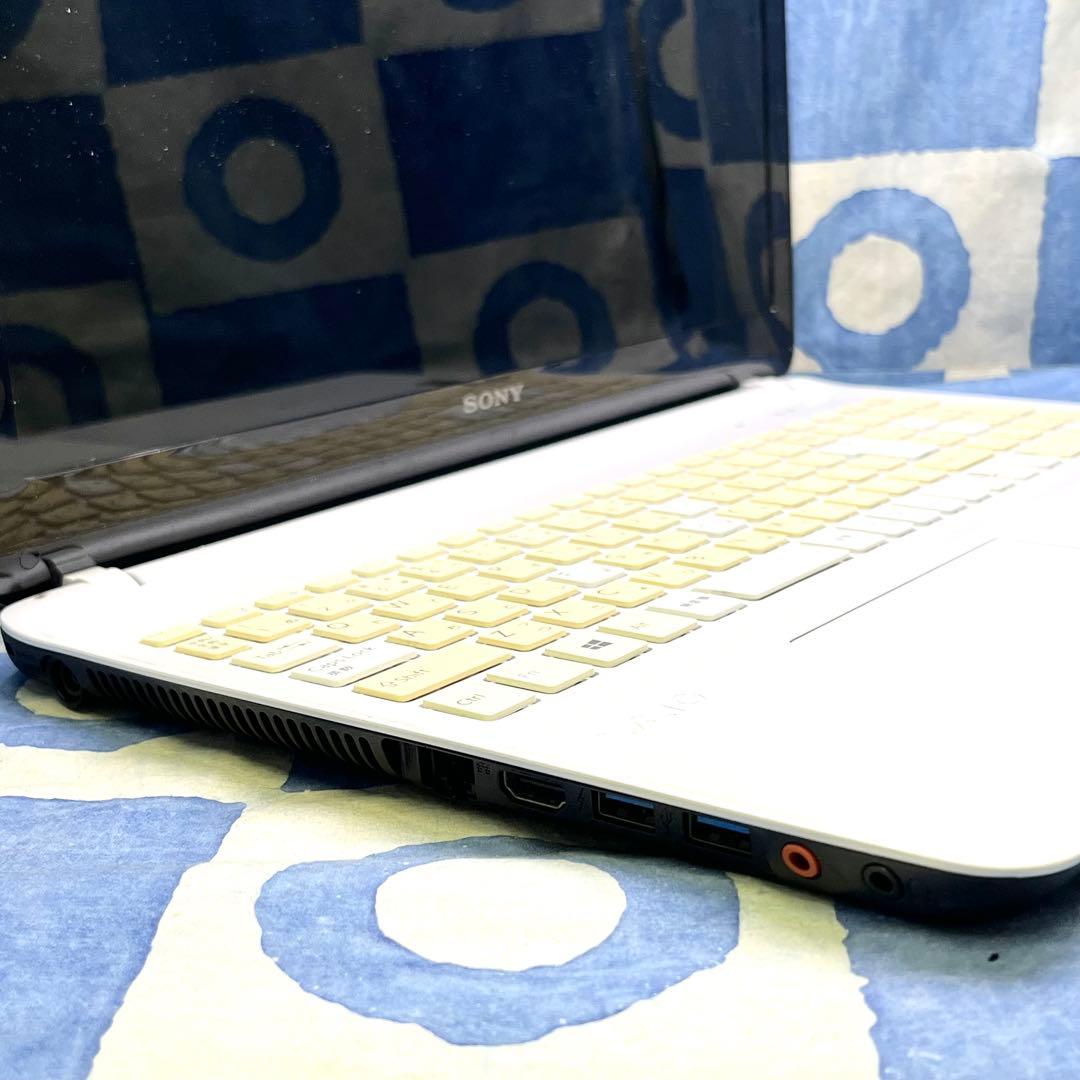 人気VAIO♡大容量HDD1TB☆i5☆美しい白♪ブルーレイ&カメラ！Win11